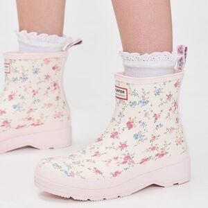 WORN ONCE LoveShackFancy Floral Pink Cream Rain Boots SIZE 10